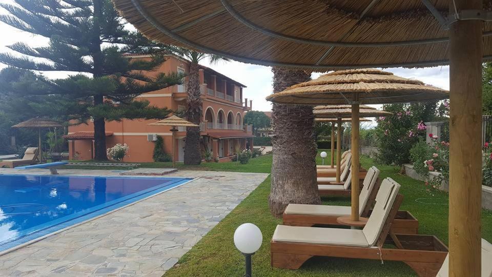 Hellens Village Almiros Beach Exterior foto